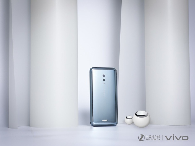 Apex 2019 ra mat anh 1