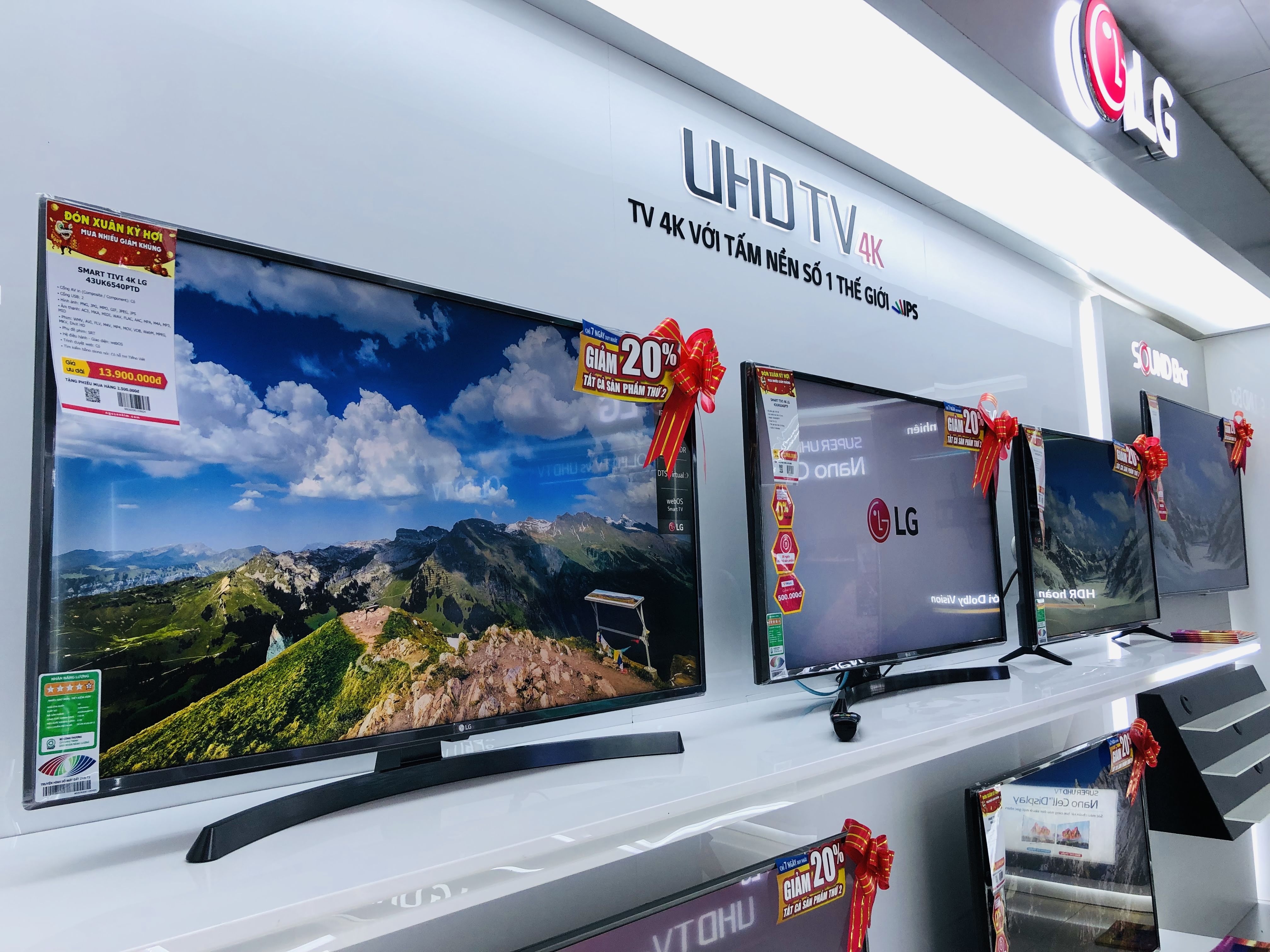 thi truong TV dip Tet anh 3