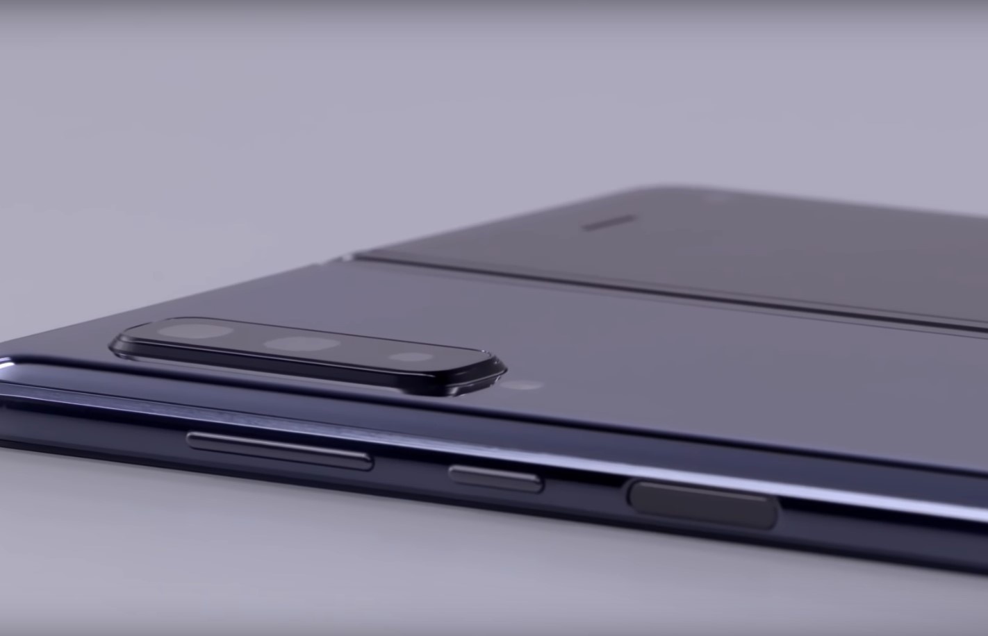 Anh chi tiet Galaxy Fold anh 5