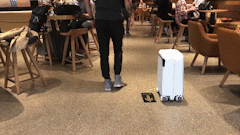 Chiec vali tu di theo ban ma khong can keo hinh anh