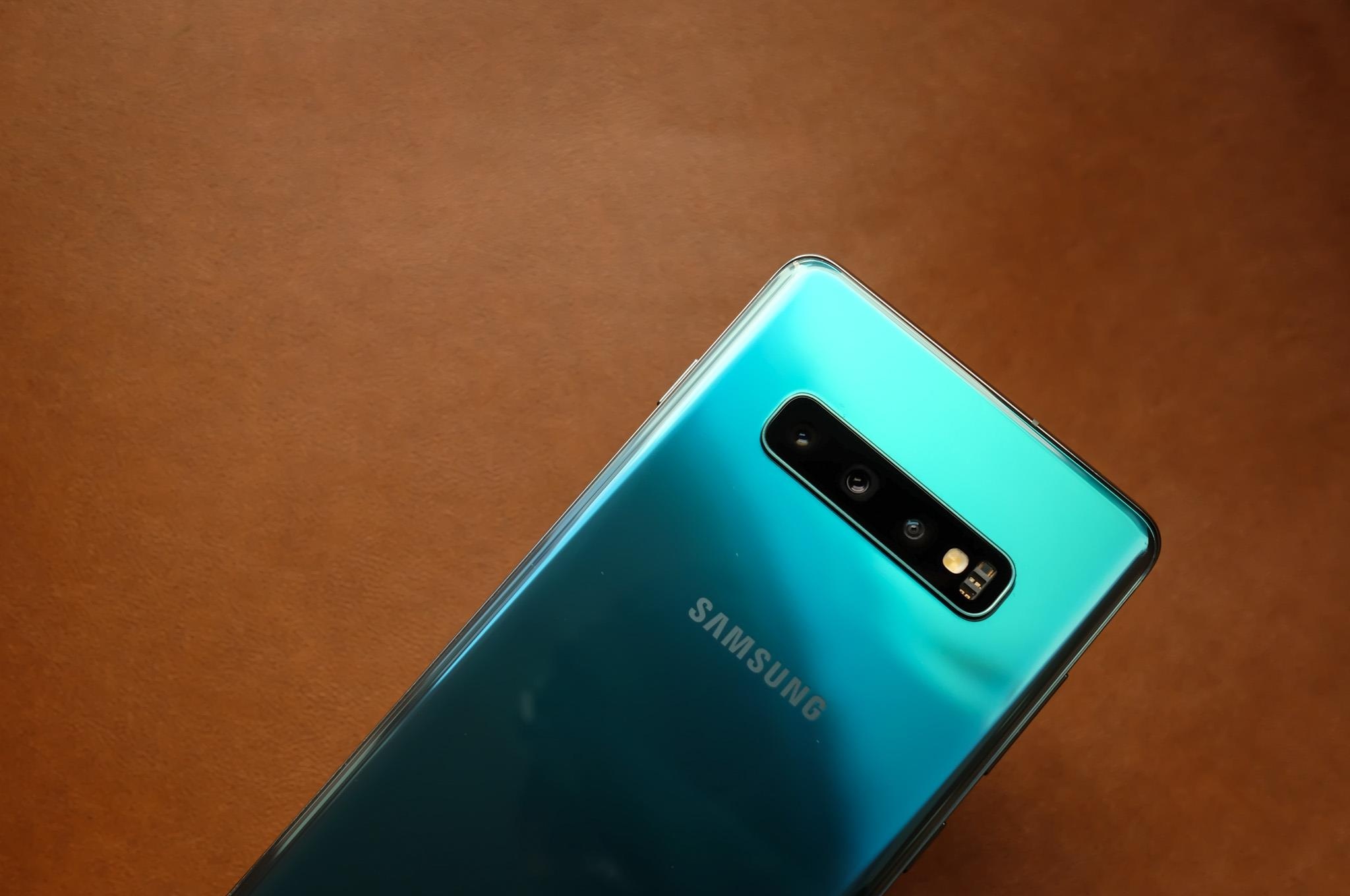 so sanh camera iPhone XS Max voi Galaxy S10 anh 1