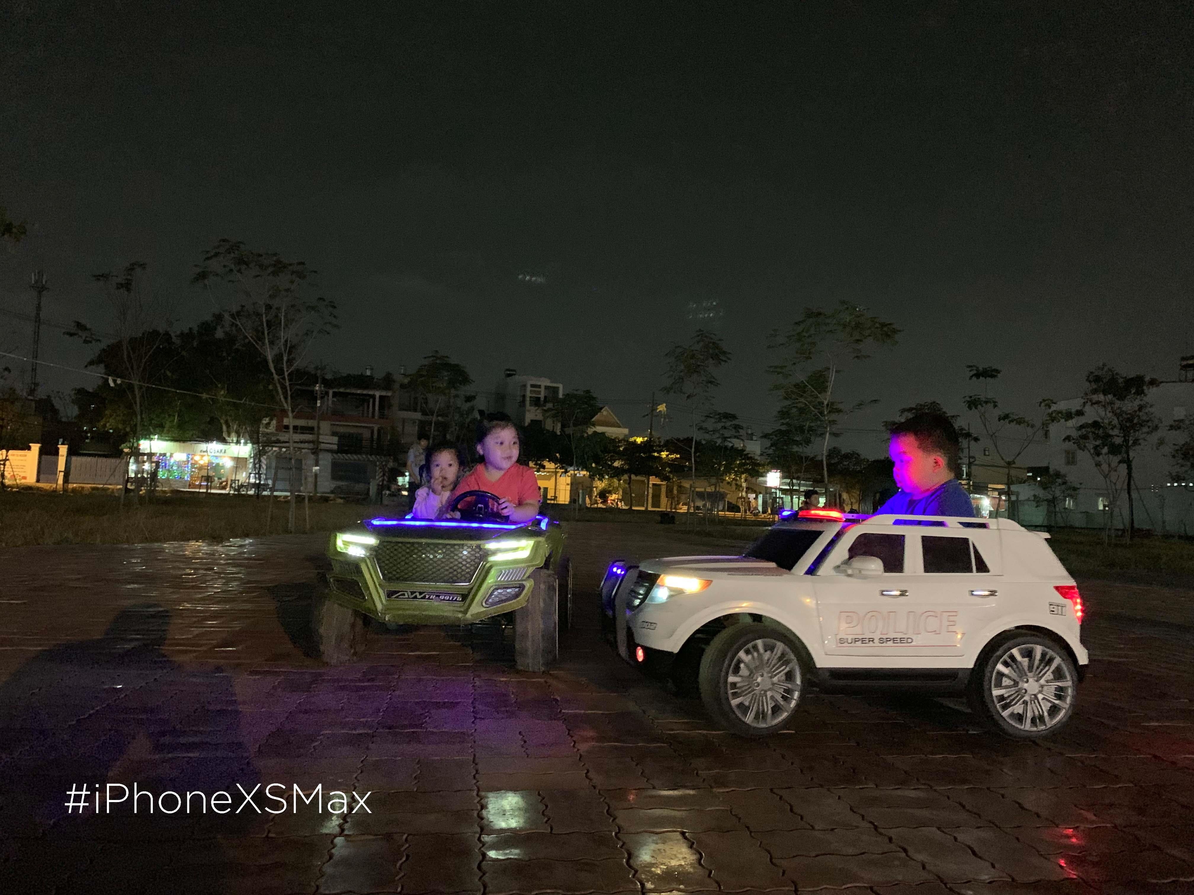 so sanh camera iPhone XS Max voi Galaxy S10 anh 16