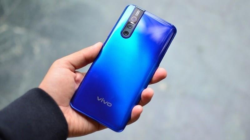 Smartphone tran vien, camera 48 MP gia hon 500 USD tu Vivo hinh anh
