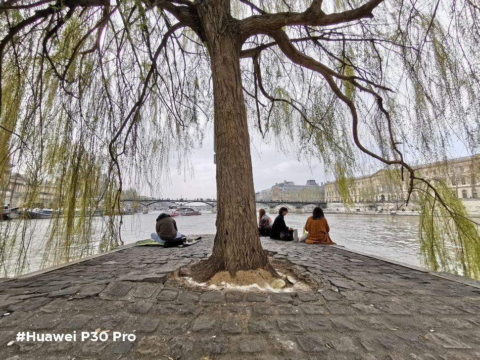 So sanh camera Huawei P30 Pro voi Galaxy S10 Plus anh 3