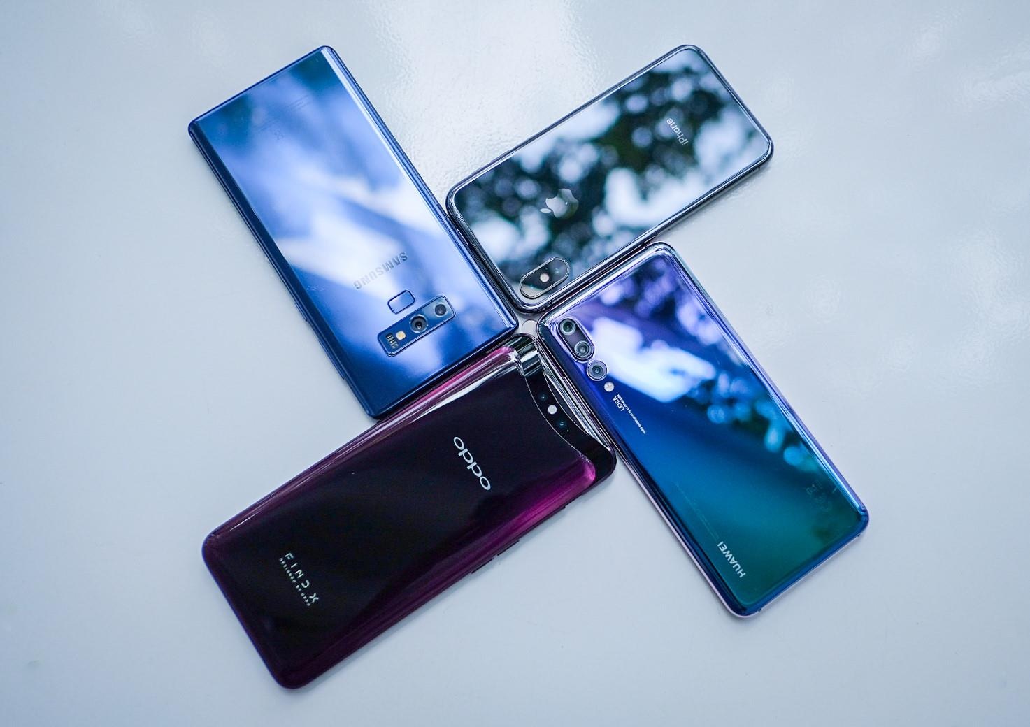 Hang loat smartphone giam gia manh dau thang 4 hinh anh