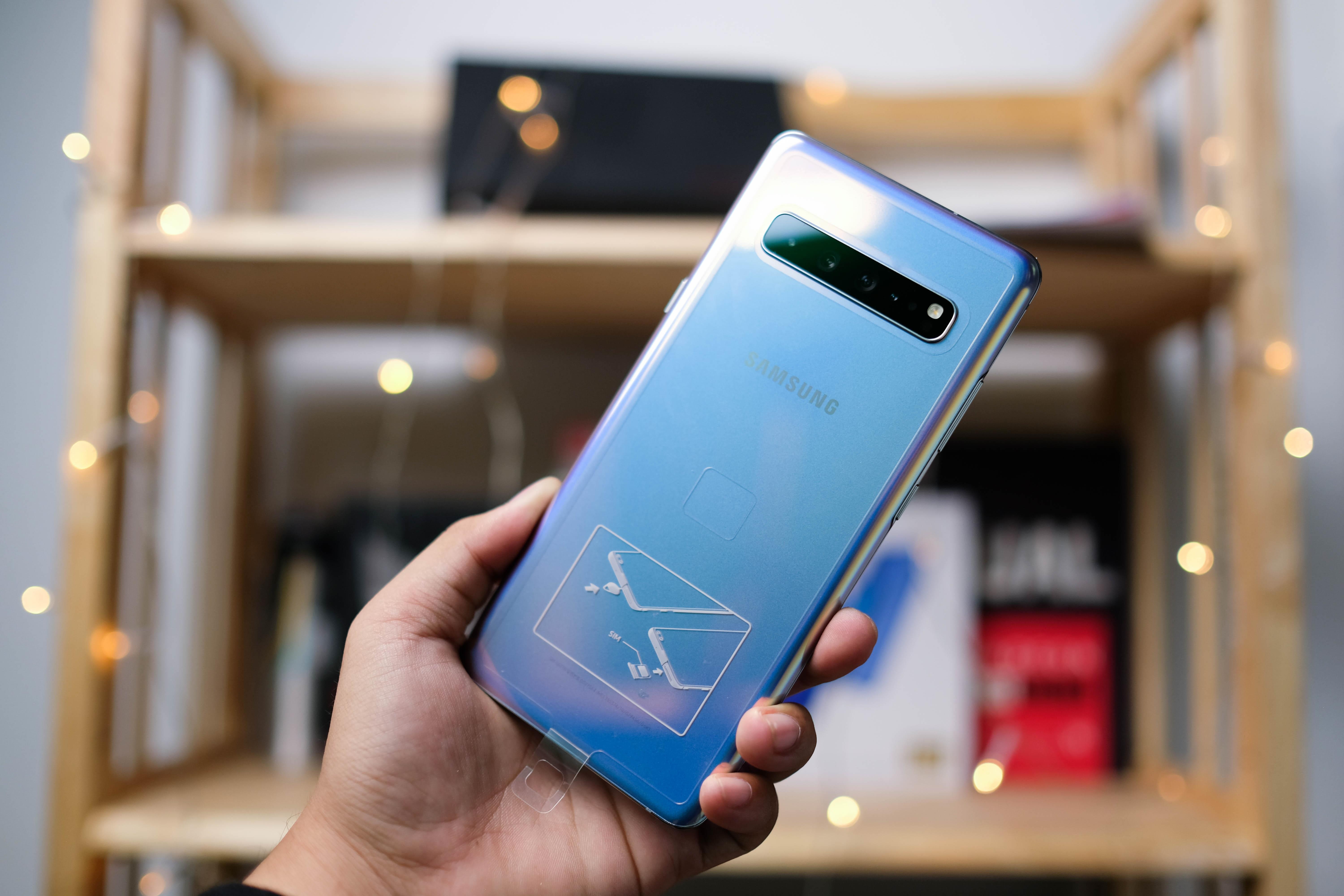 Trai nghiem Galaxy S10 5G tai Viet Nam hinh anh