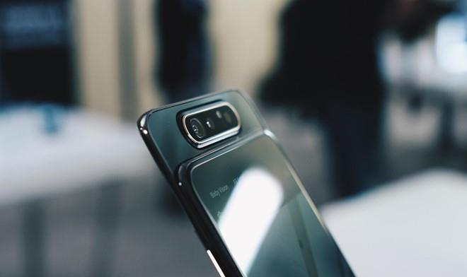 Chiec smartphone dau tien tren the gioi anh 3