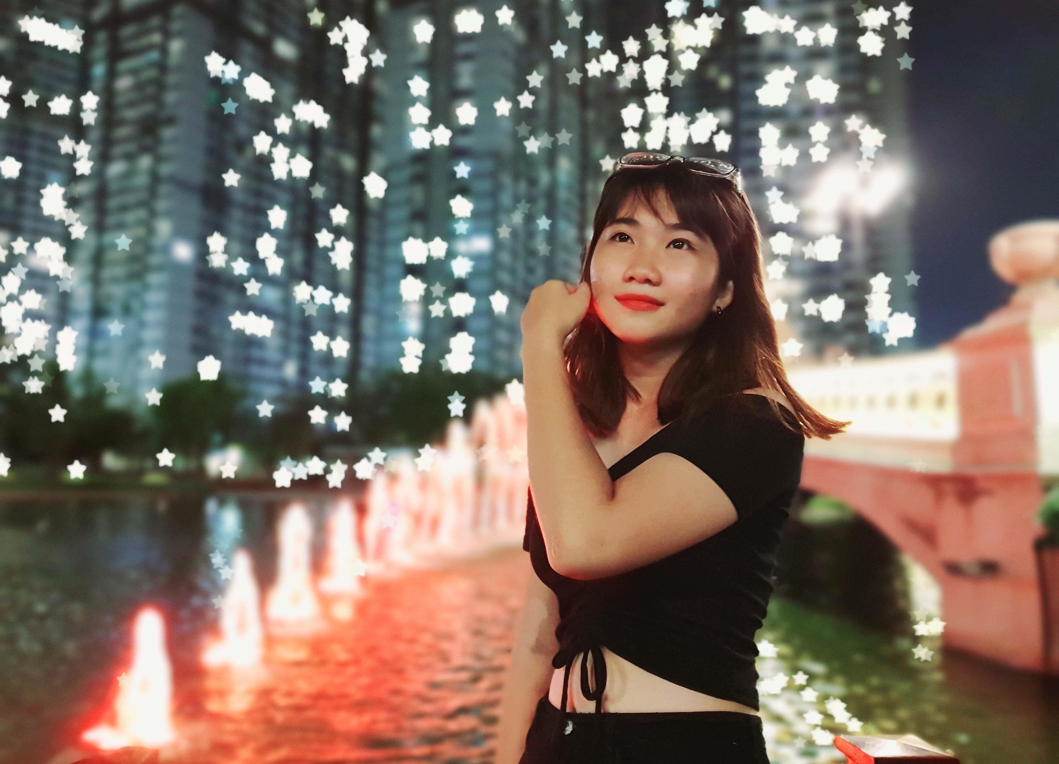 Chup thu che do Night Mode vua duoc Samsung them vao Galaxy S10 hinh anh