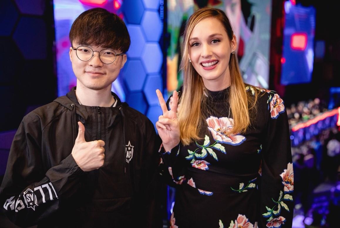 Nhung MC nu tai MSI 2019 anh 4