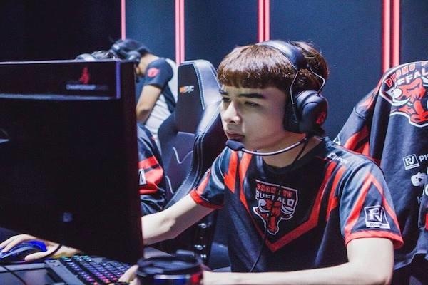 Chien thang toan dien dau tien cua PVB tai MSI 2019 hinh anh