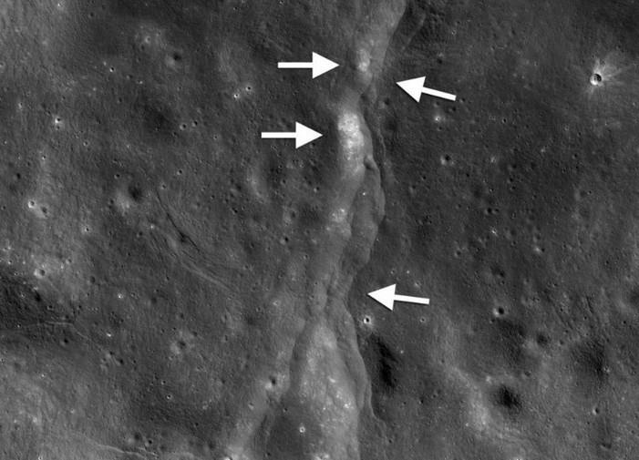 Mat trang dang co lai anh 2