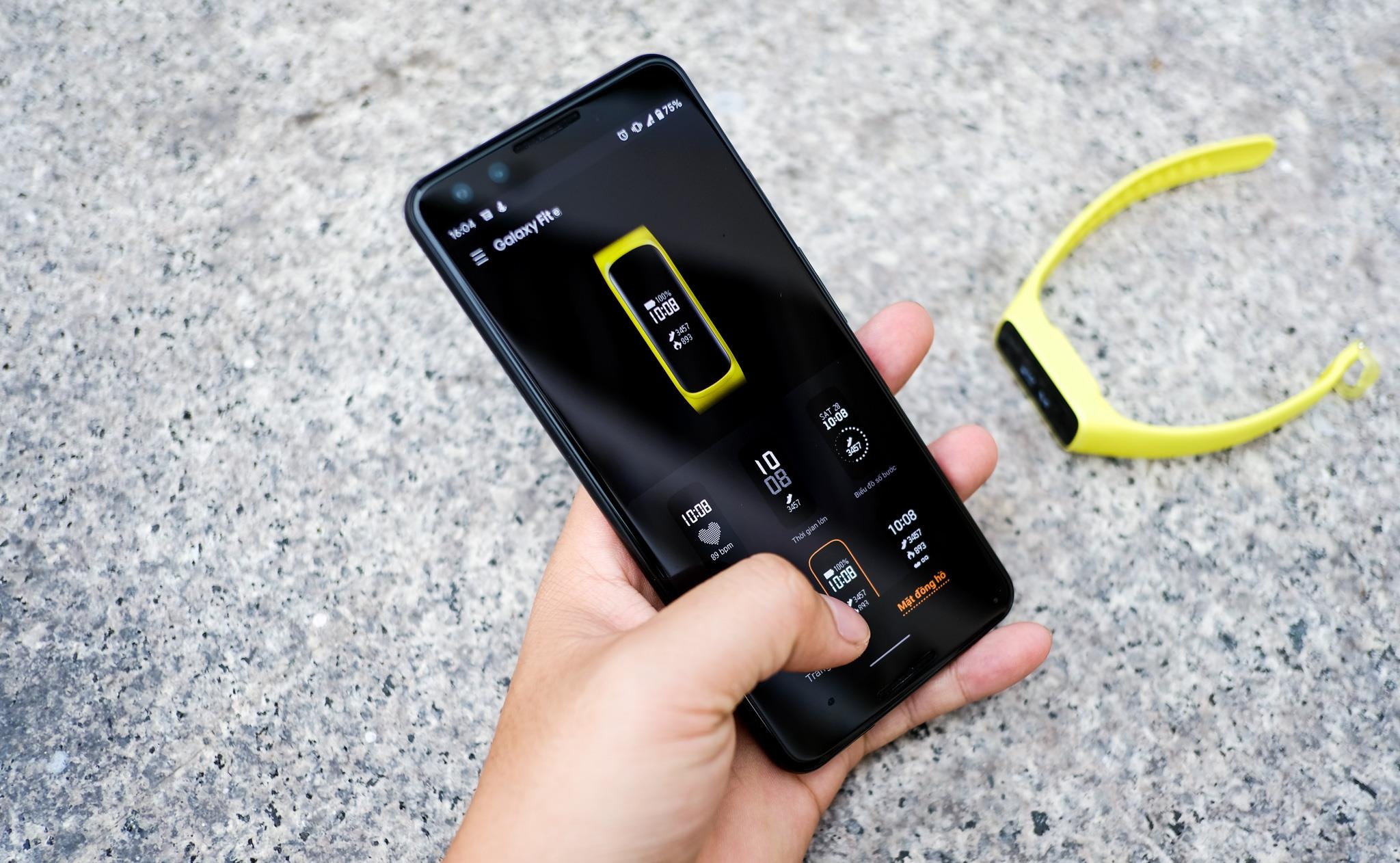 Trai nghiem Galaxy Fit e anh 9