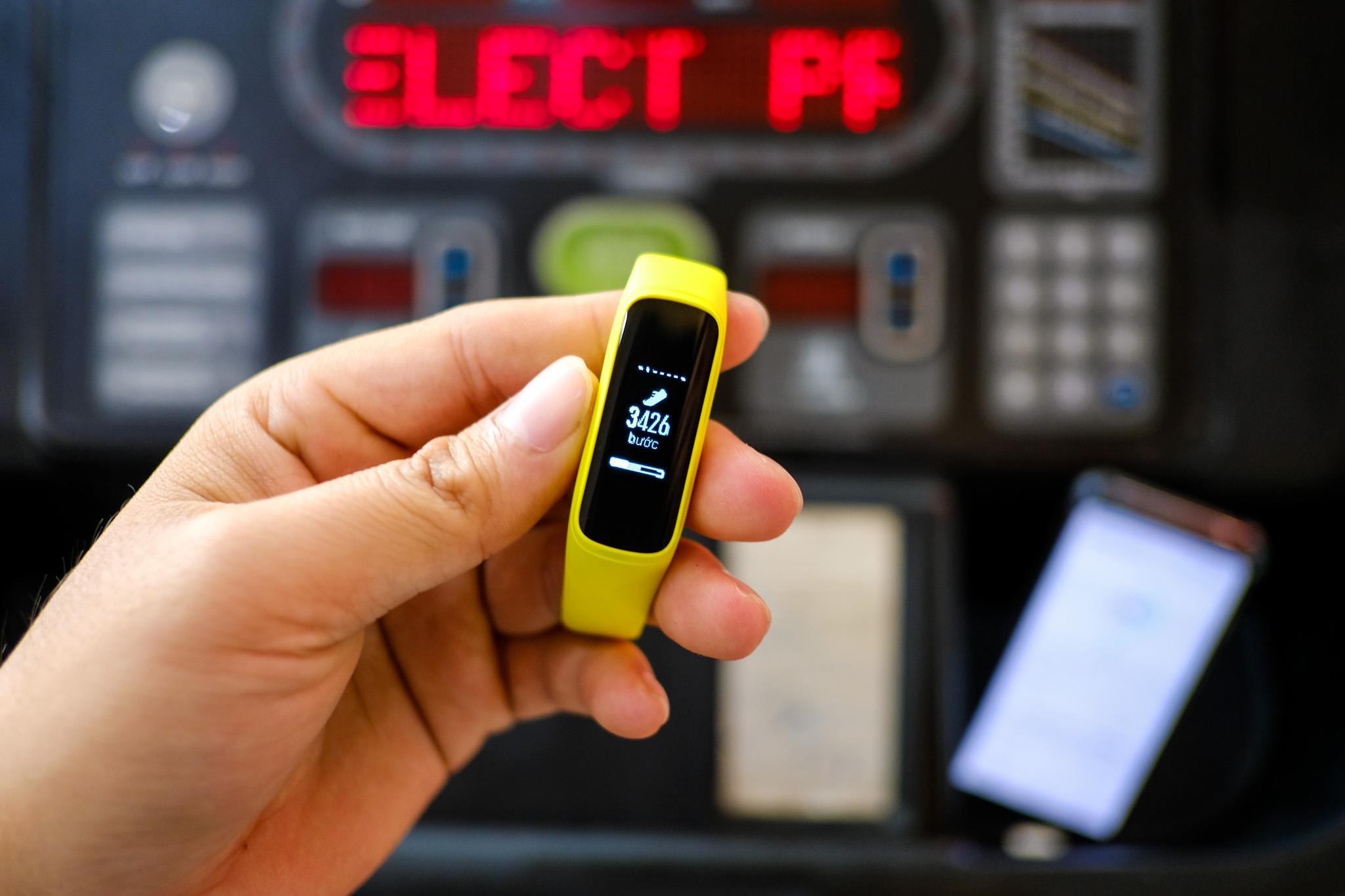 Trai nghiem Galaxy Fit e anh 11