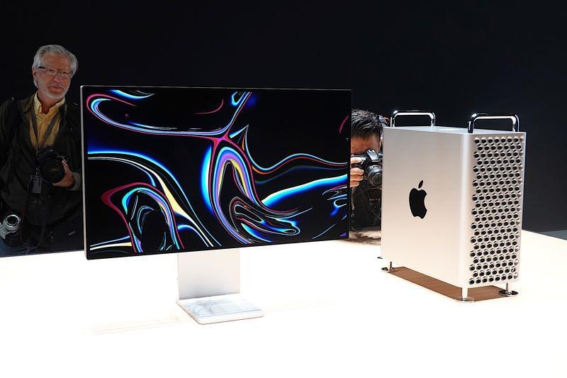 Can canh Mac Pro moi gia 6.000 USD cua Apple hinh anh