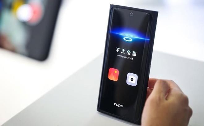 Gioi thieu smartphone co camera duoi man hinh cua Oppo hinh anh