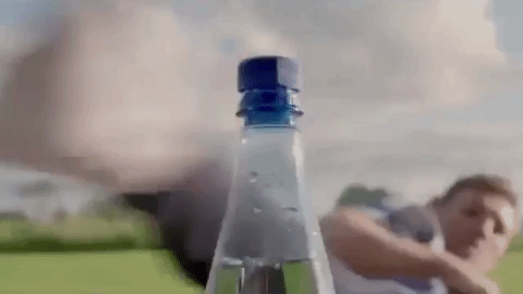 Internet phat sot voi thu thach da xoay mo nap chai hinh anh