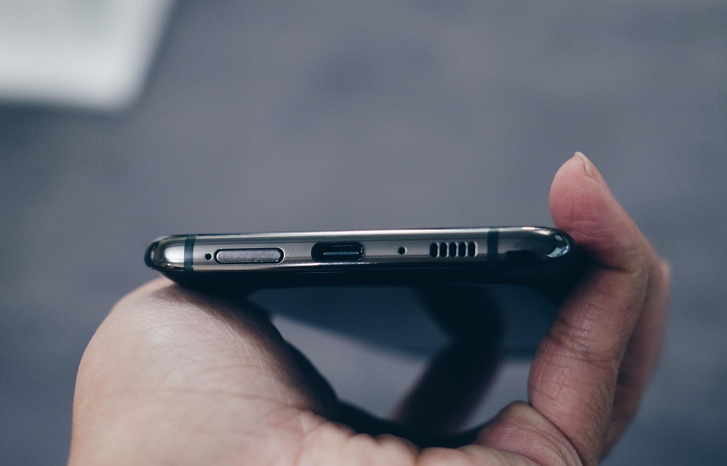 Galaxy A80 len ke tai Viet Nam anh 6