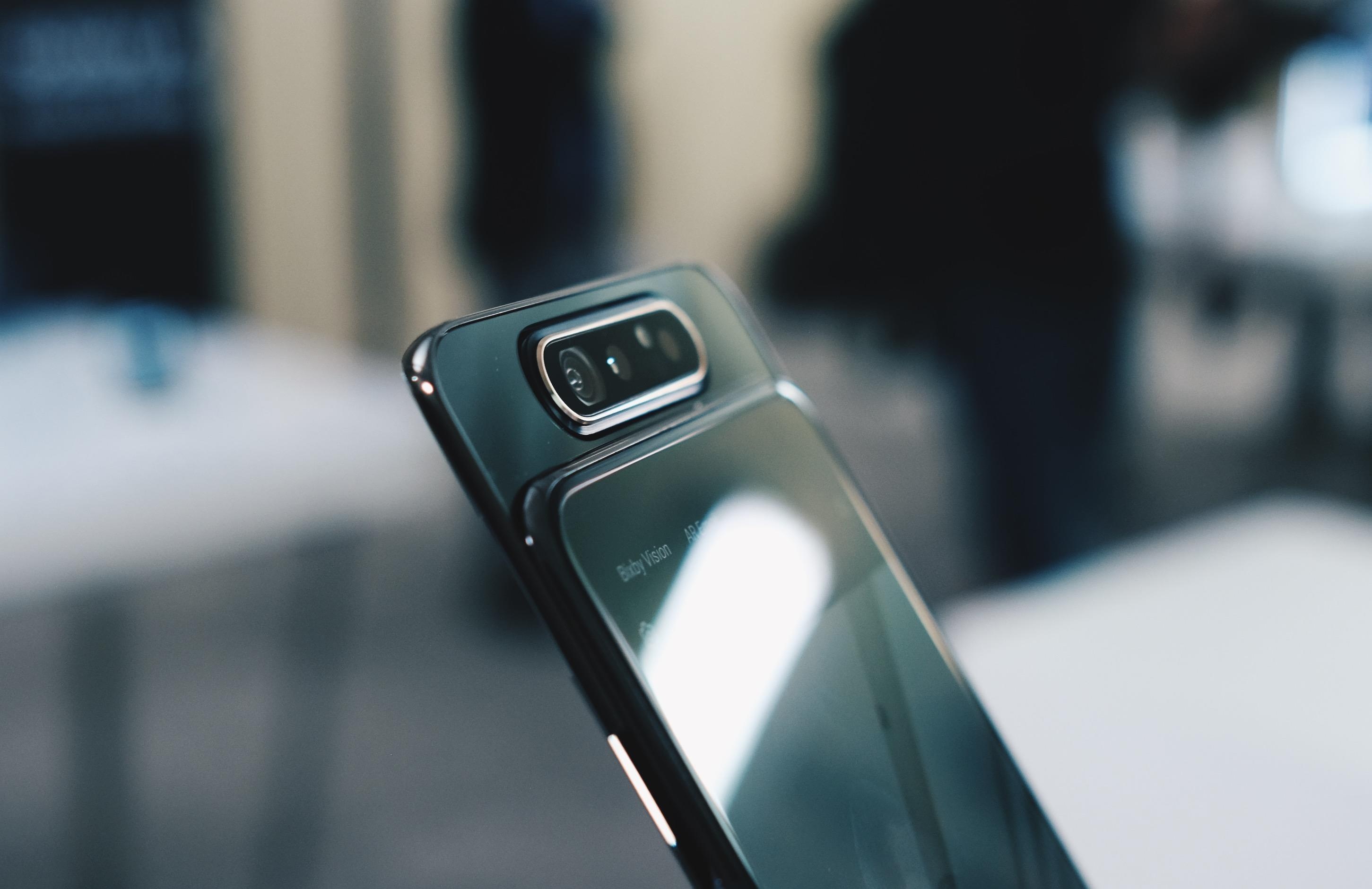 Galaxy A80 len ke tai Viet Nam anh 1