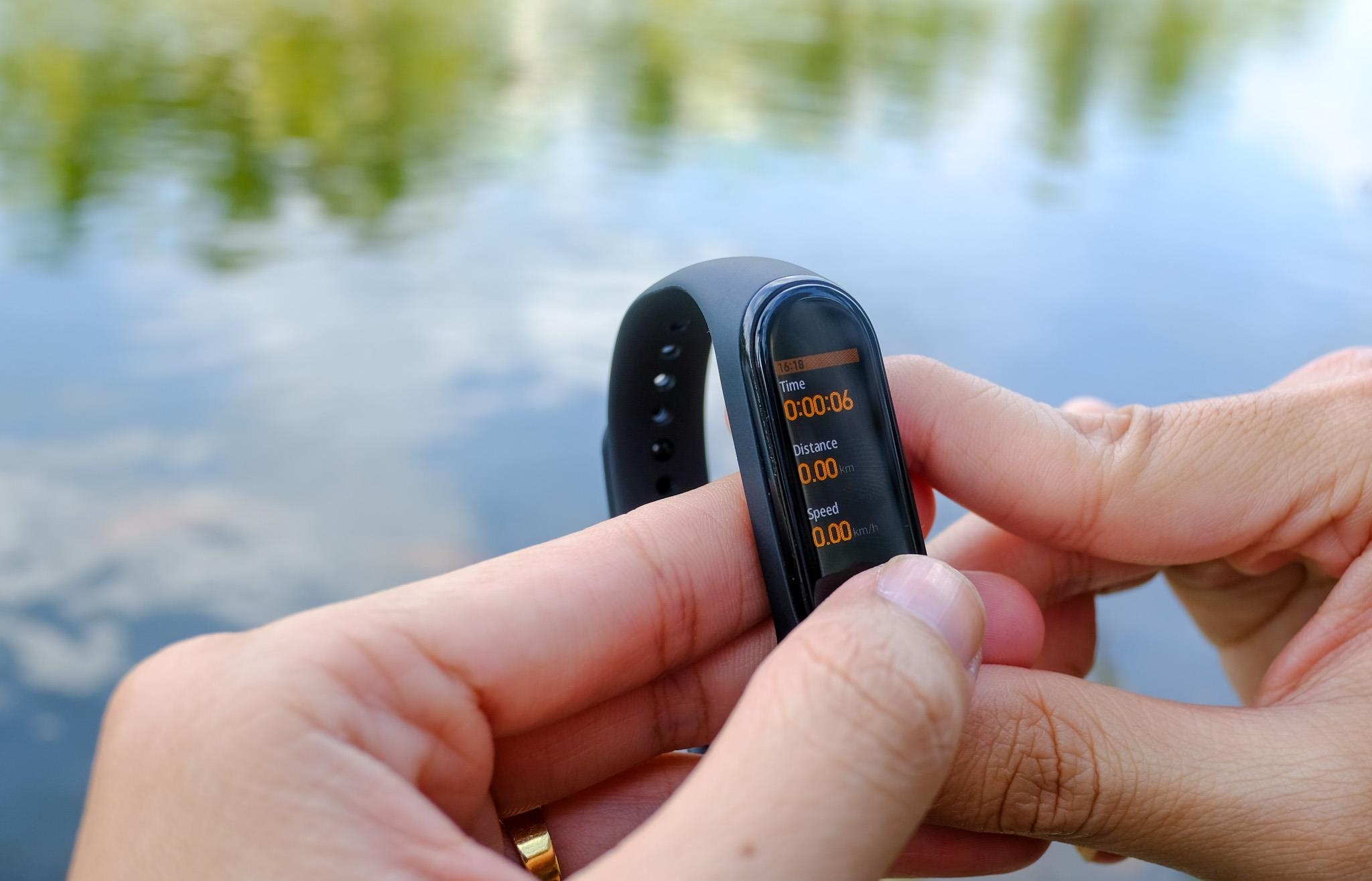 Danh gia Mi Band 4 anh 7