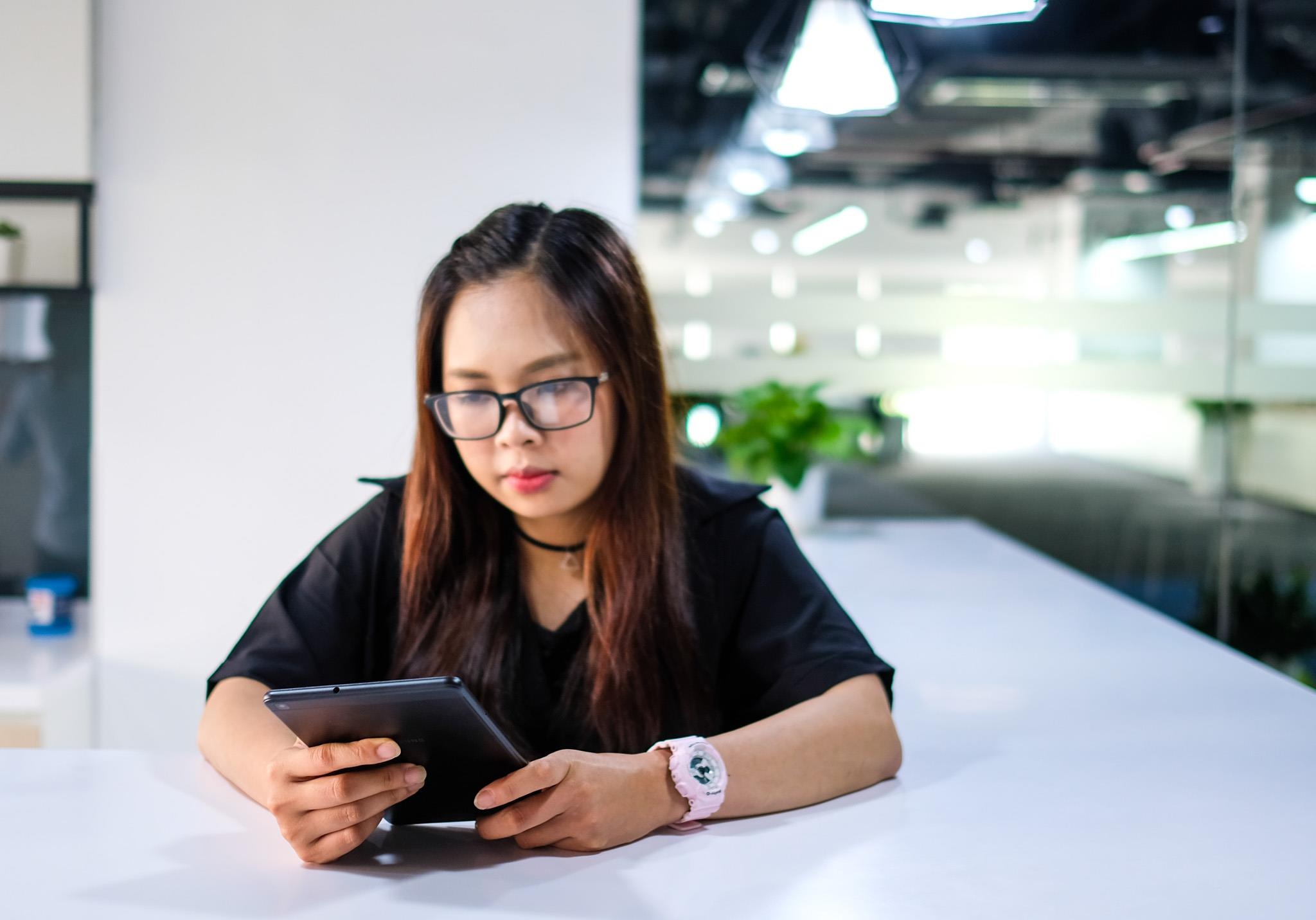 Trai nghiem Galaxy Tab A 8.0 anh 3