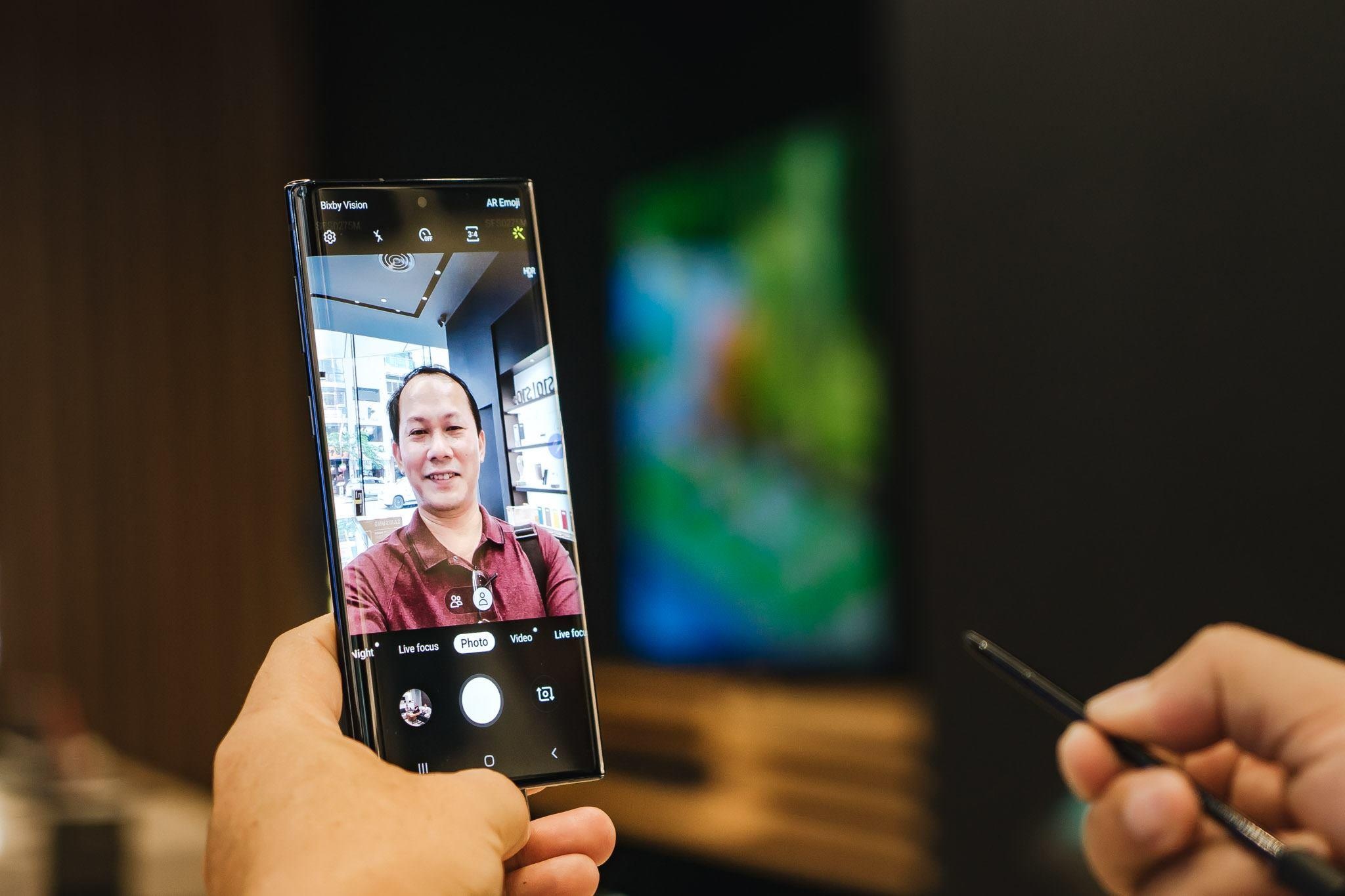 'Galaxy Note10 la smartphone hoan hao nhat hien nay' hinh anh