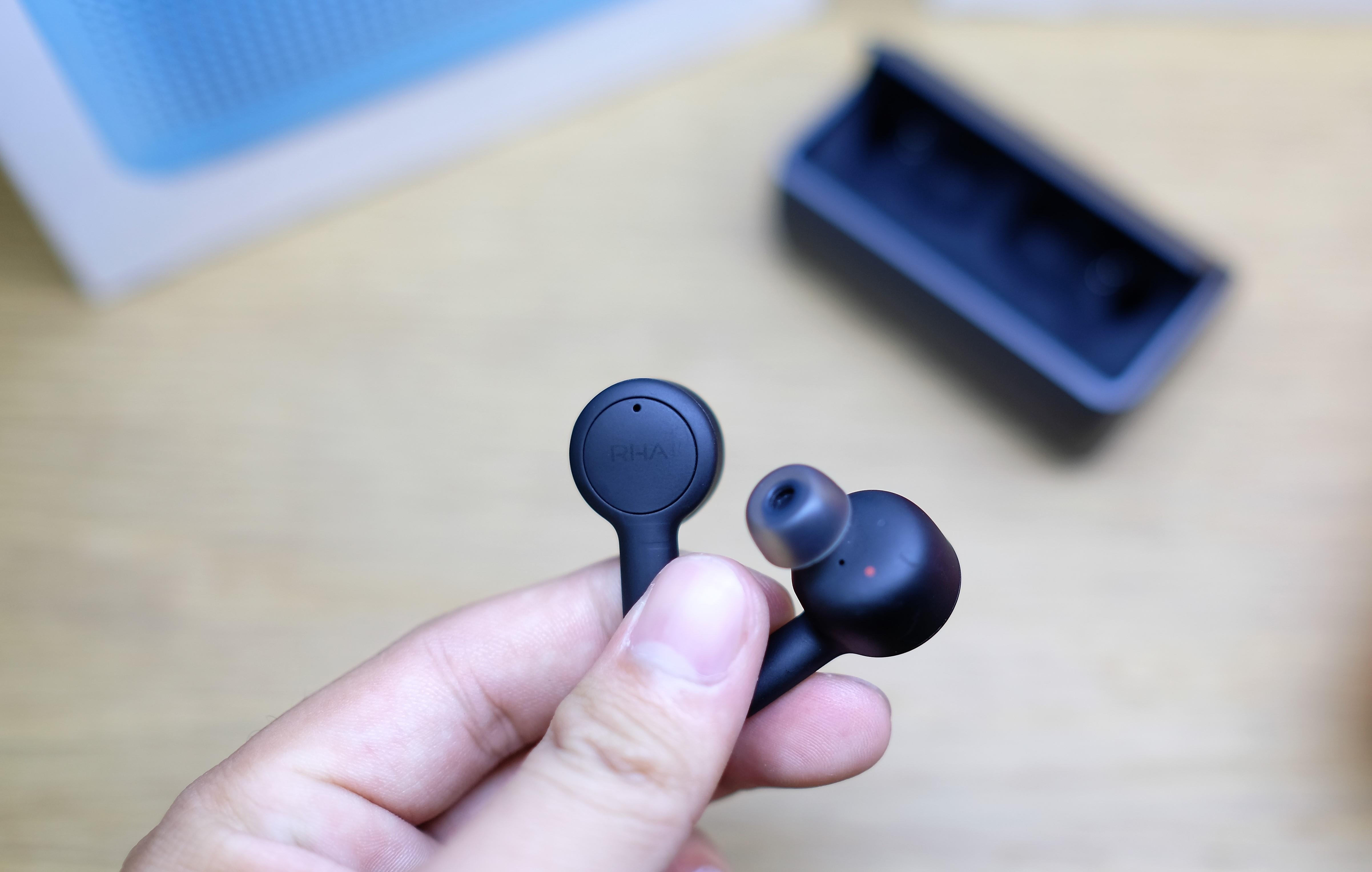 loat tai nghe True Wireless dang chu y anh 9