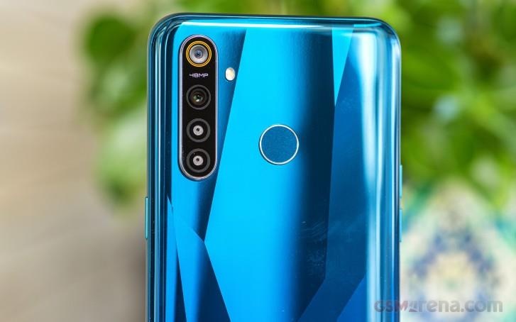 Realme 5 Pro ra mat anh 7