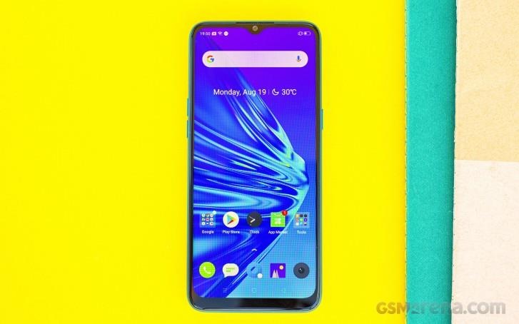 Realme 5 Pro ra mat anh 6