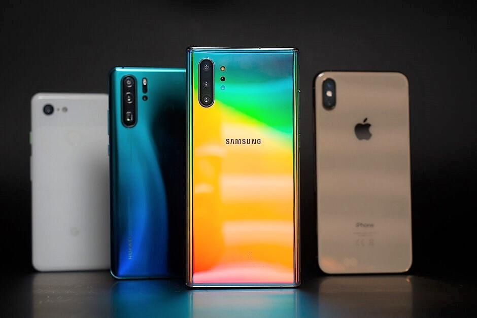 Dung Galaxy Note10+ toi thay Apple doi xu qua te voi nguoi dung hinh anh