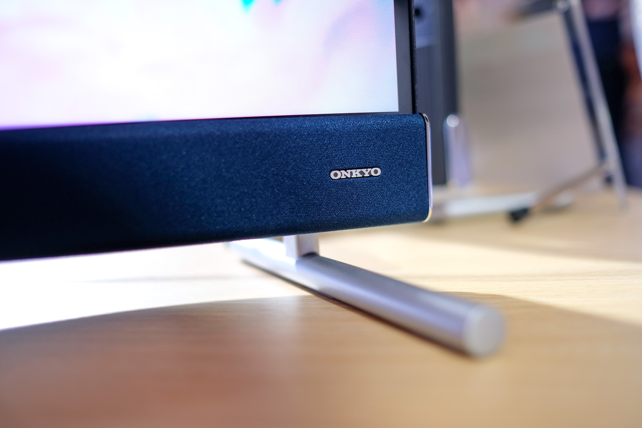 TCL C8 ra mat tai Viet Nam anh 5