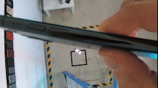 Bac thang 3 m tha roi iPhone 11 Pro hinh anh