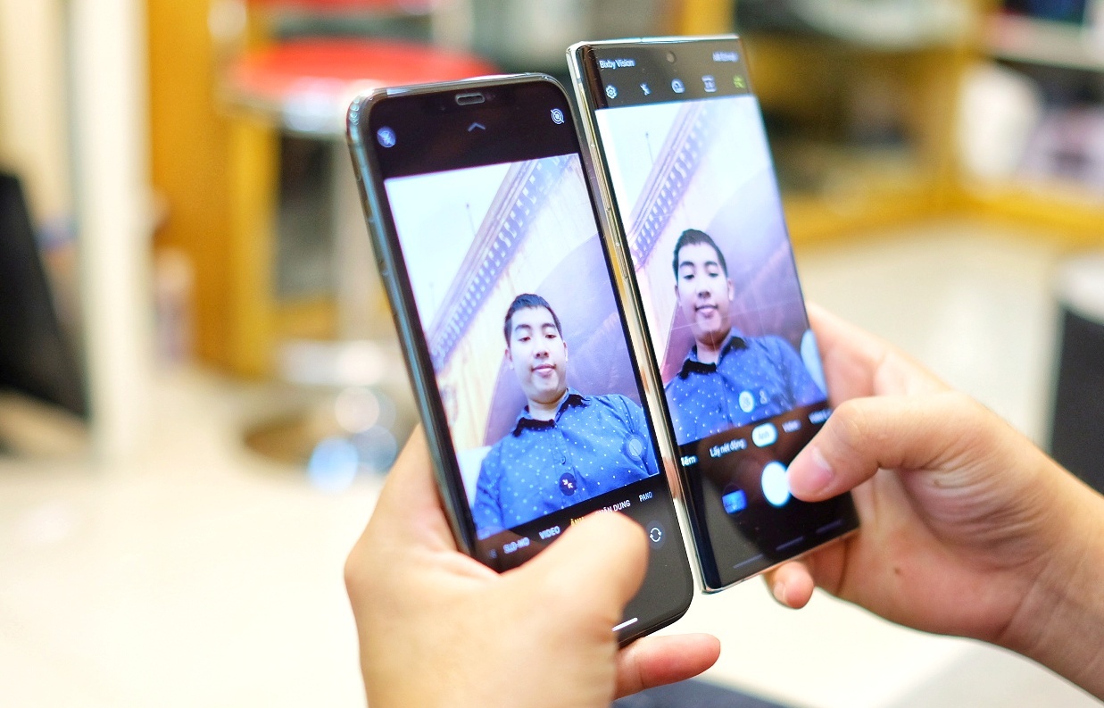 iPhone 11 Pro Max do dang voi Galaxy Note10+ anh 7