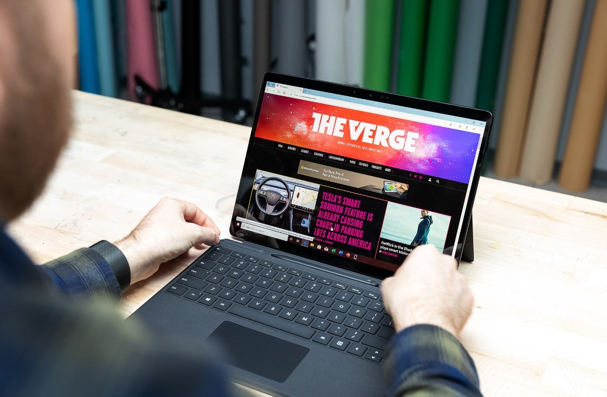 Chi tiet Surface Pro X anh 3