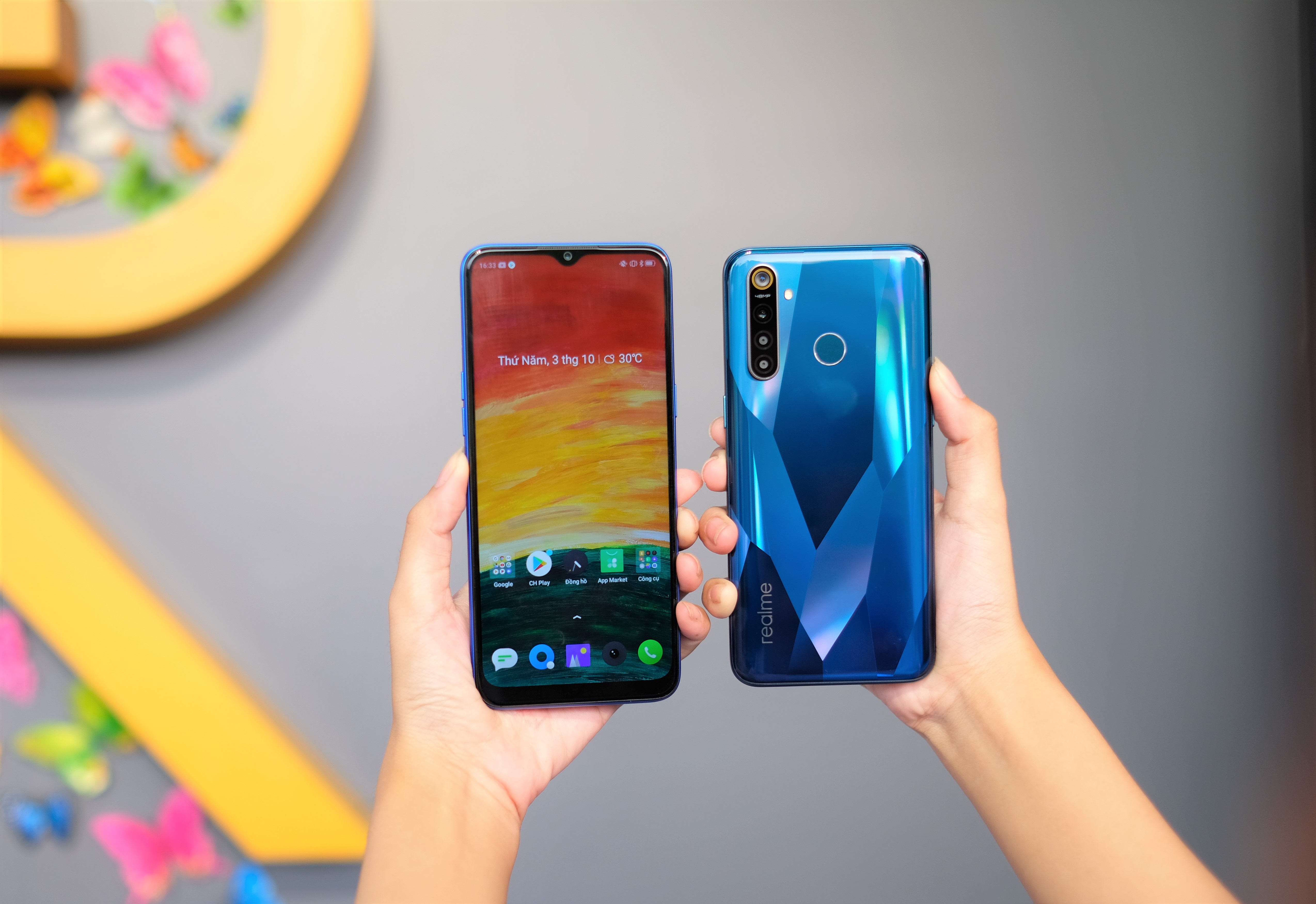 Loat smartphone vua ra mat tai Viet Nam anh 3