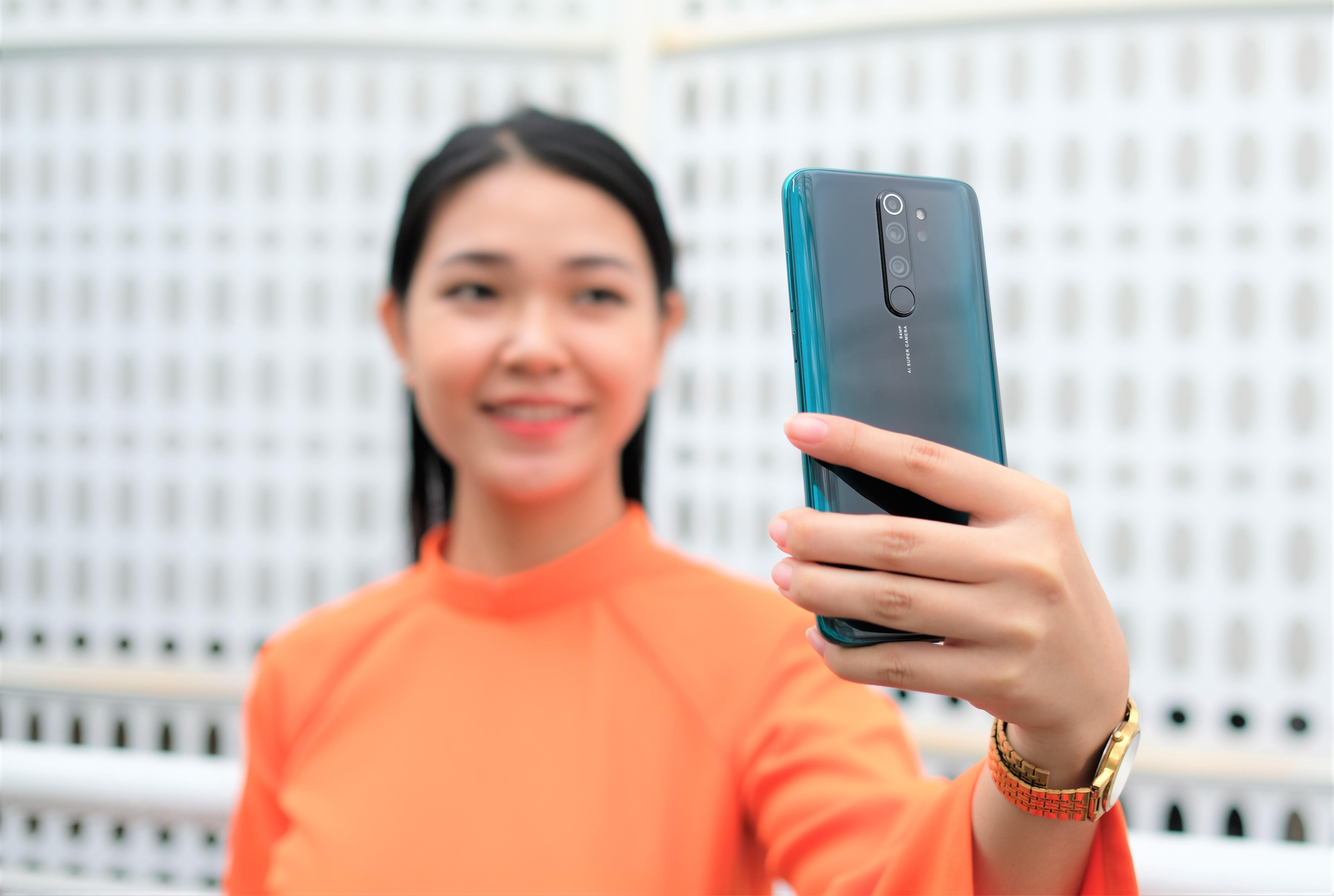 Smartphone camera 64 MP dau tien ve Viet Nam, gia tu 6 trieu hinh anh