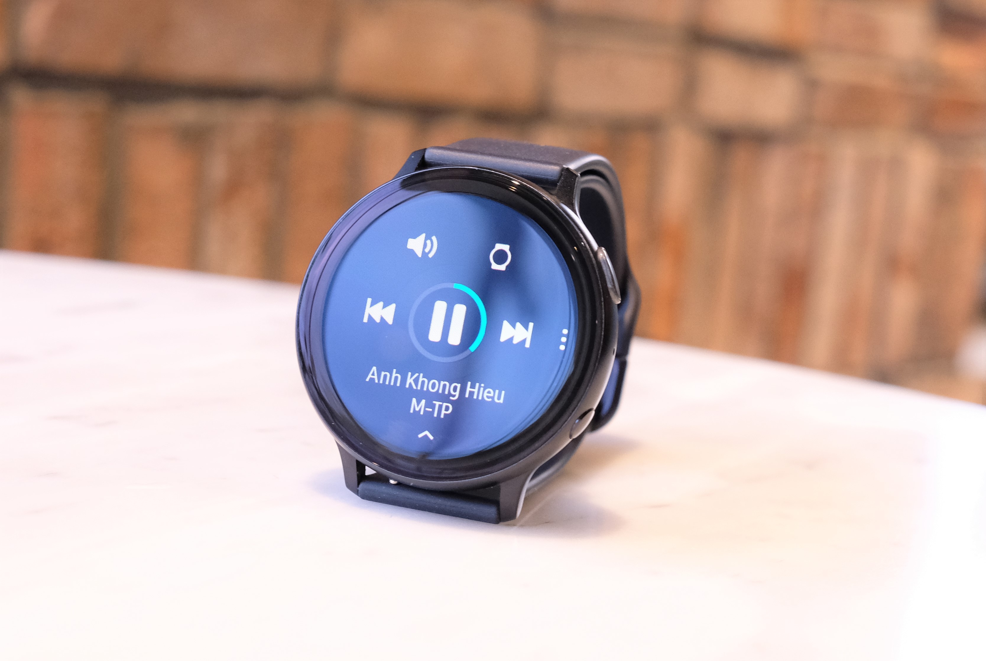 trai nghiem Galaxy Watch Active 2 anh 11