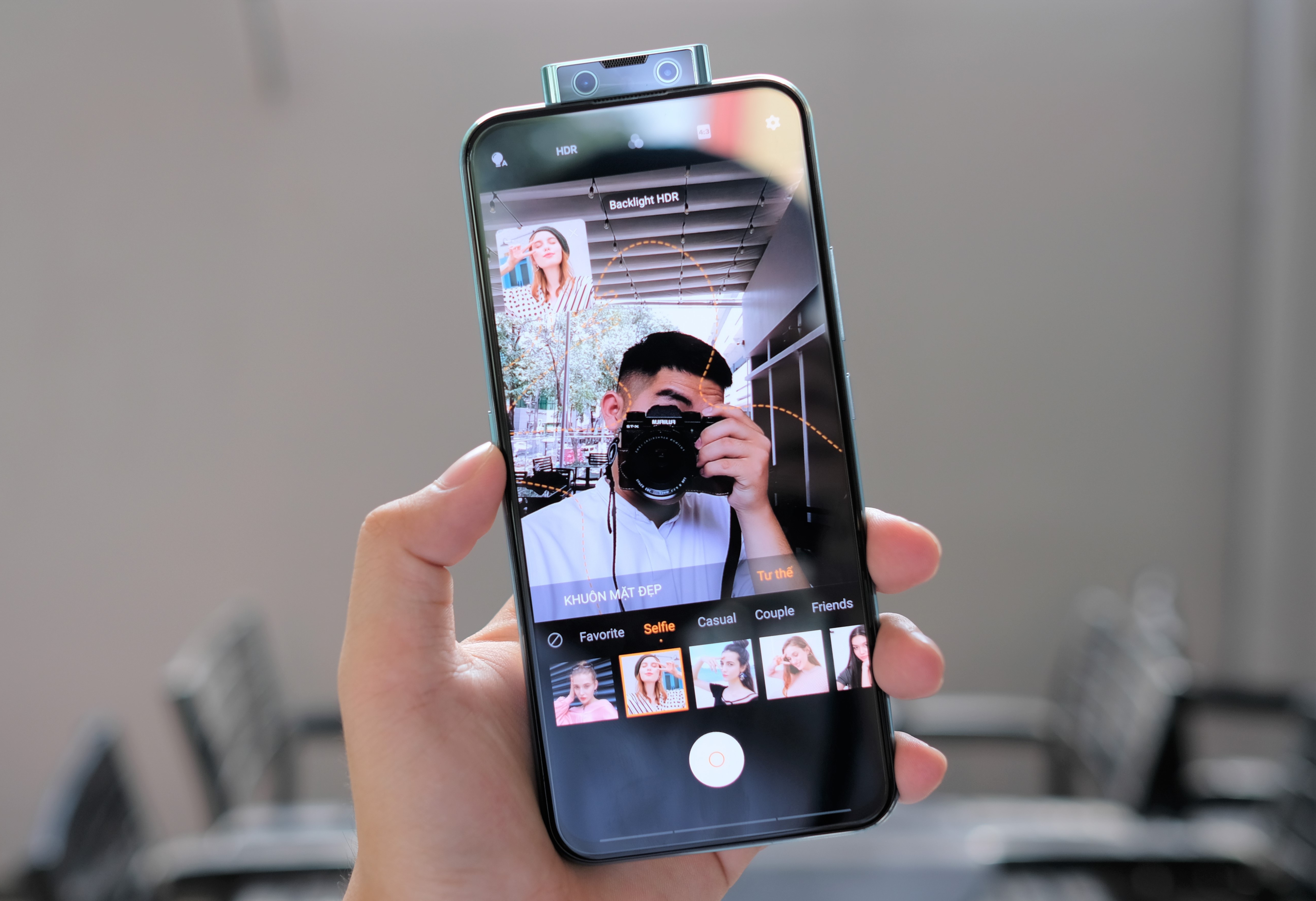 Loat smartphone giam gia thang 11 anh 2