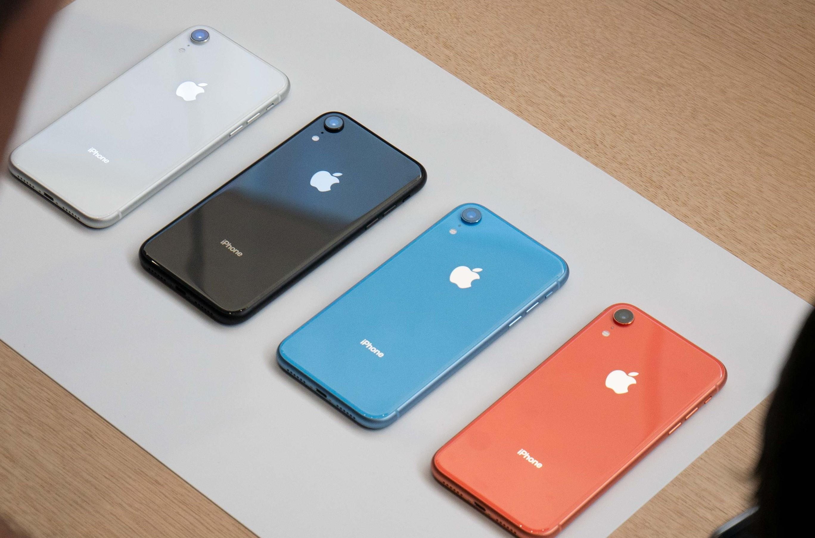 iPhone XR xuong gia duoi 11 trieu tai Viet Nam hinh anh