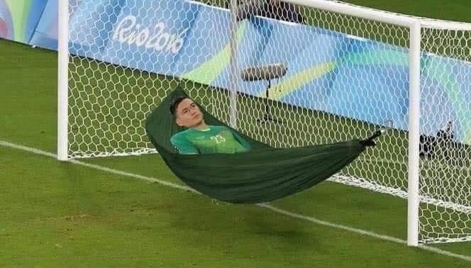 Dân mạng chế ảnh ‘cà khịa’ đội tuyển Thái Lan ảnh 6 Dan mang che anh ‘ca khia’ doi tuyen Thai Lan anh 6