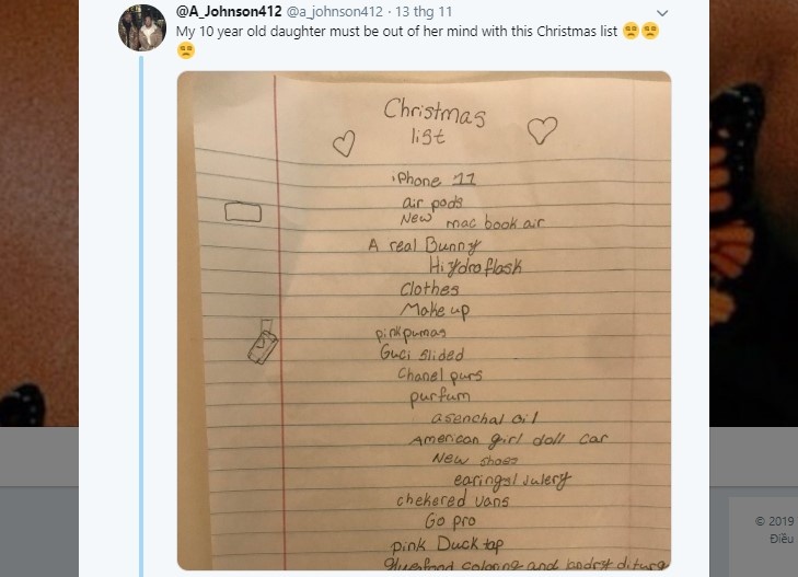 Co be 10 tuoi doi iPhone 11,  AirPods anh 1