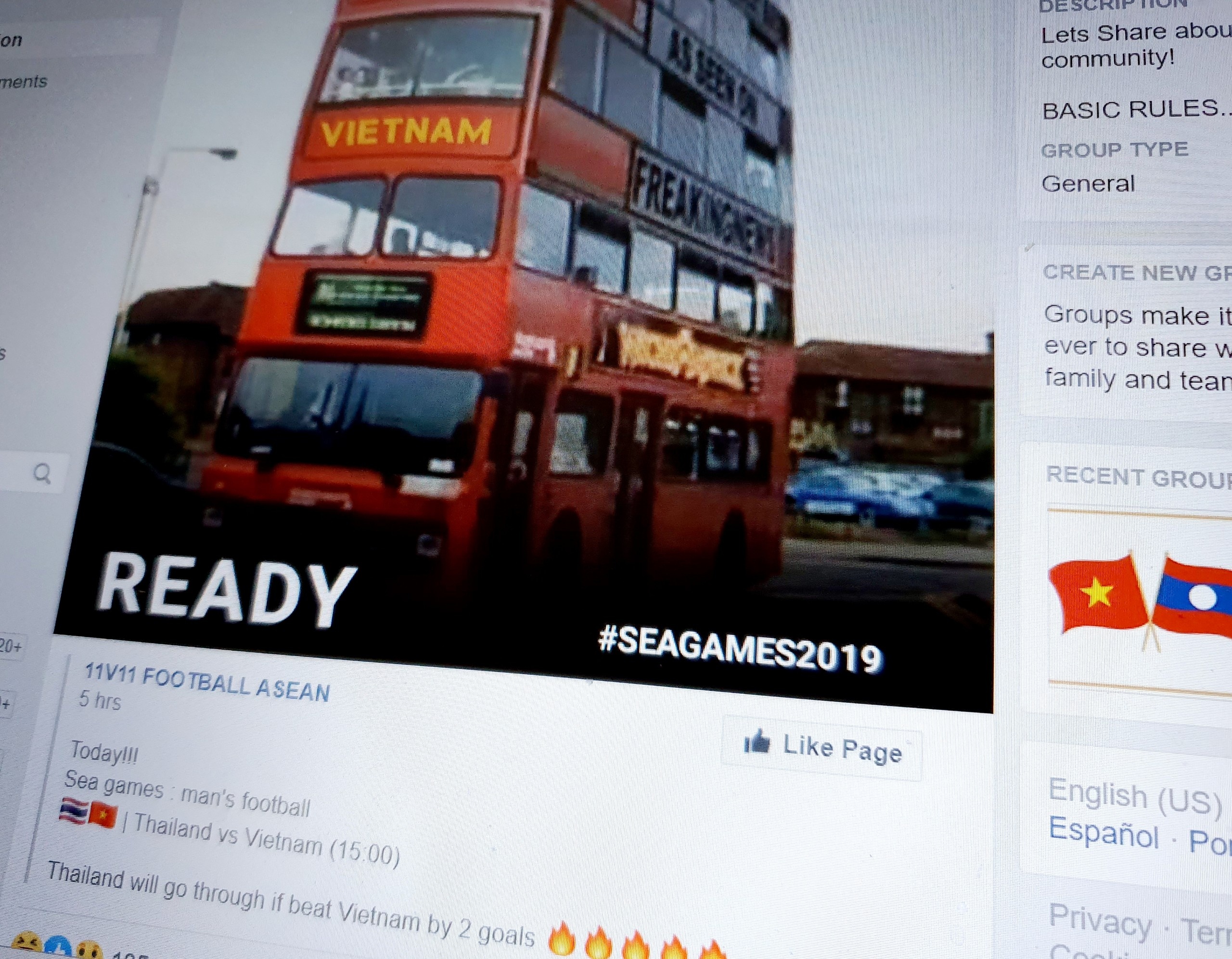 Fan Thai doan Viet Nam se dung xe bus de tu thu anh 1