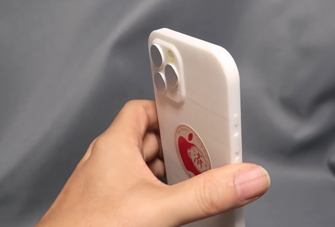 Xuat hien mo hinh iPhone 12 hinh anh