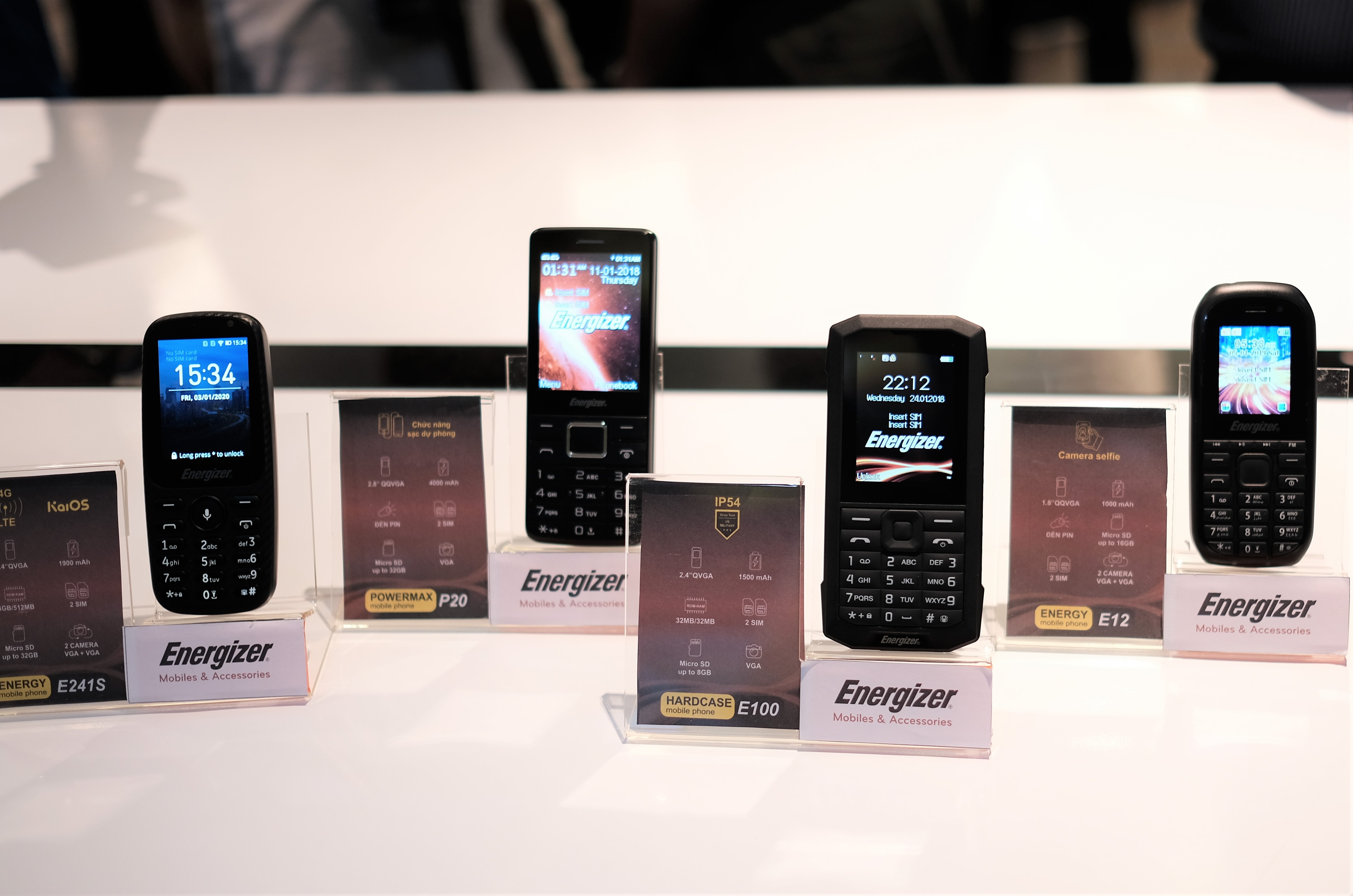 Smartphone Energizer ra mat anh 9