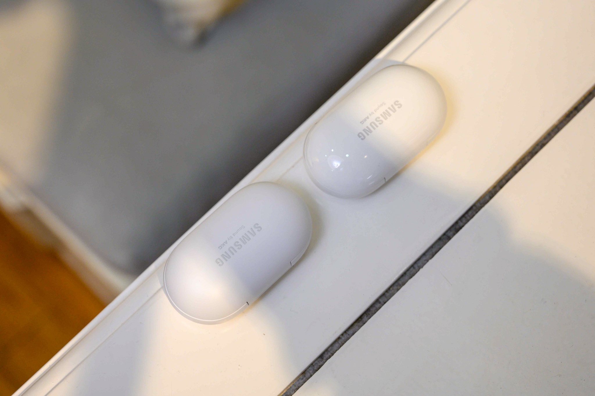 tai nghe khong day Galaxy Buds+ anh 2