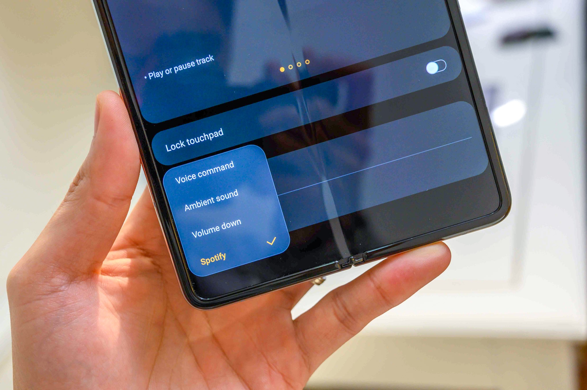 tai nghe khong day Galaxy Buds+ anh 6