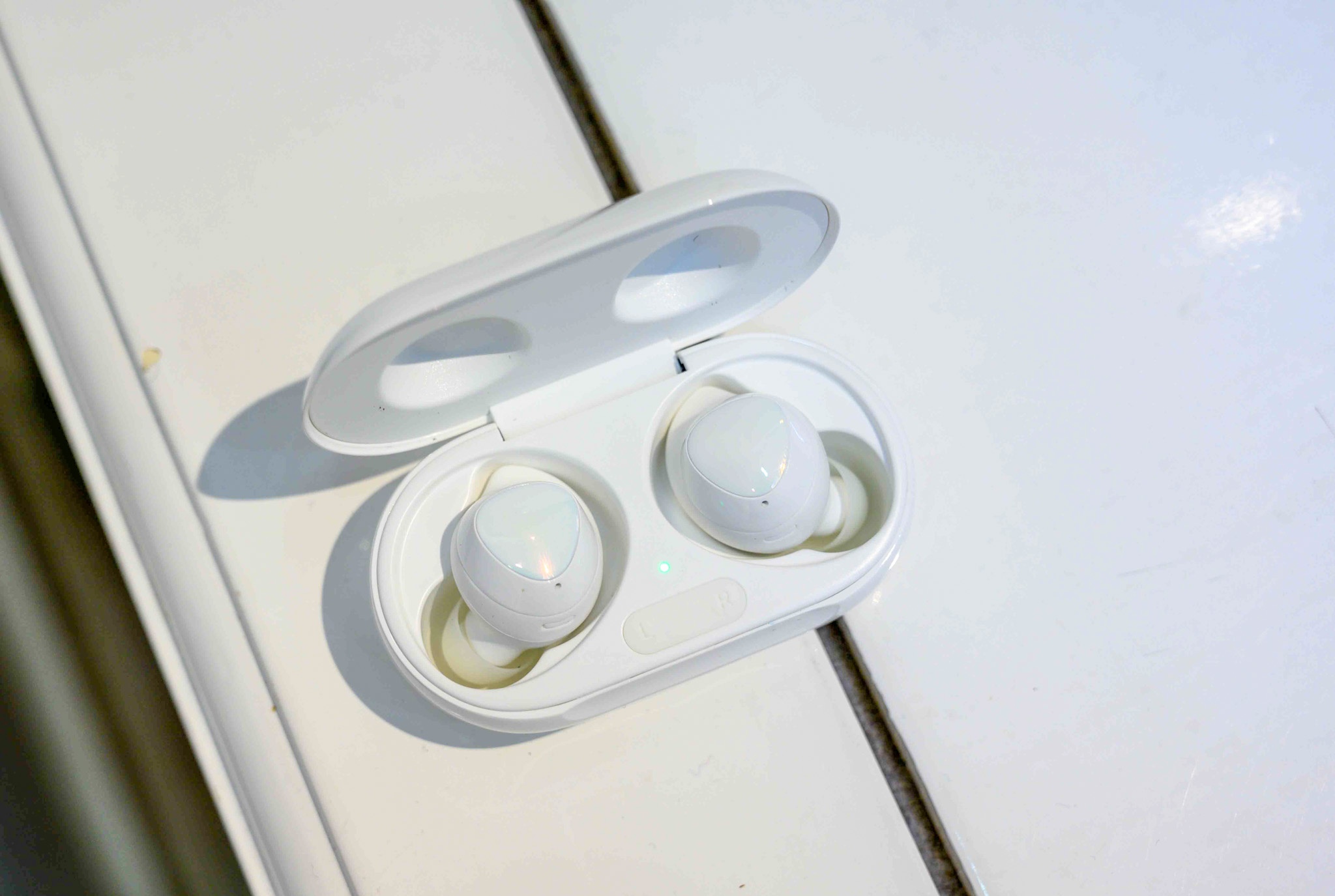 tai nghe khong day Galaxy Buds+ anh 7