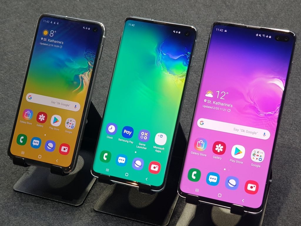 Galaxy S10+ giam gia sau, anh 1