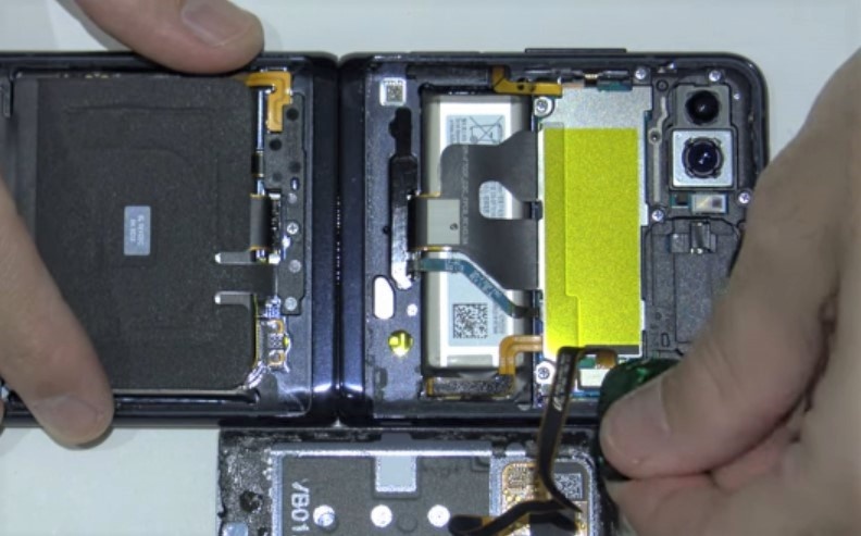 Mo bung Samsung Galaxy Z Flip hinh anh