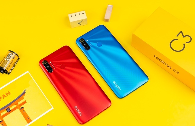 Loat smartphone vua ra mat tai Viet nam anh 8