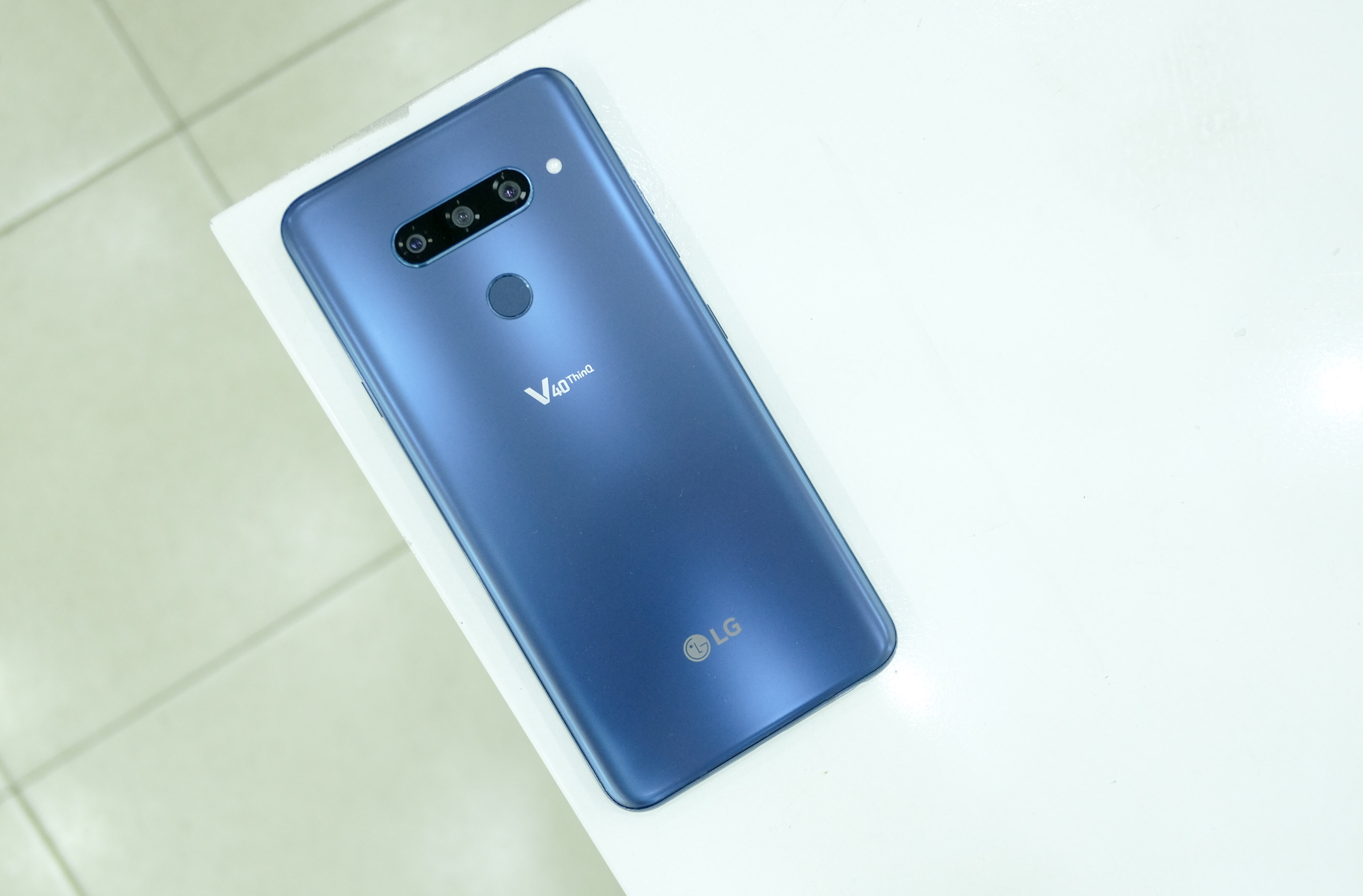 Loat smartphone duoi 5 trieu dong anh 3